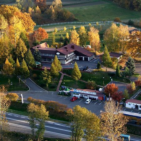 Hotel Mis ボフニャ エクステリア 写真
