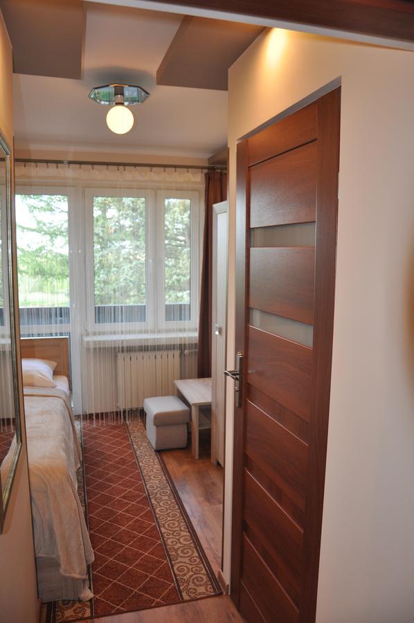 Hotel Mis ボフニャ エクステリア 写真